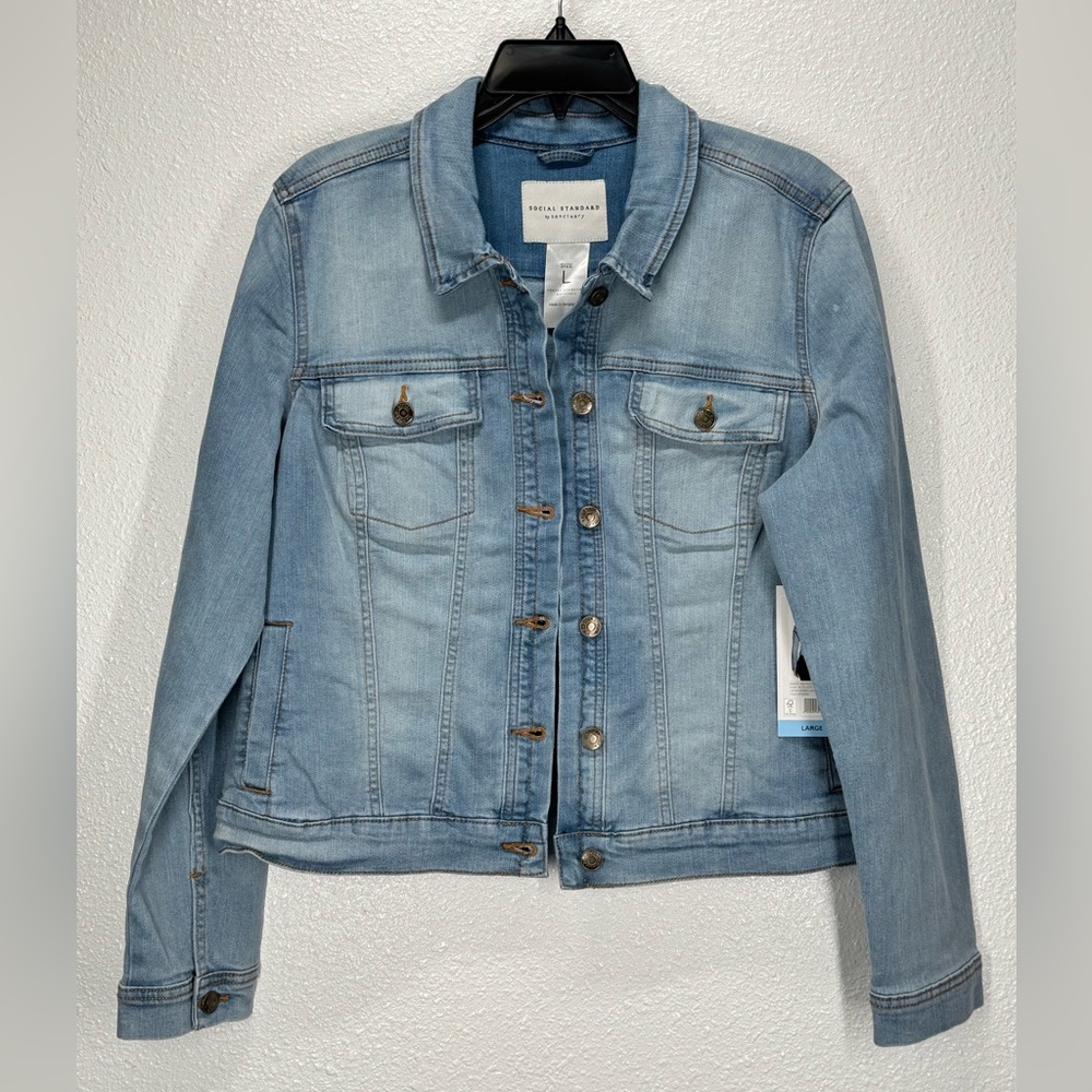 Social Standard by Sanctuary Light Wash Button Up Denim Jean Jacket Large - Picture 2 of 9